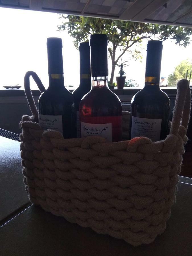 Ostria Hotel Áyios Nikítas Eksteriør billede
